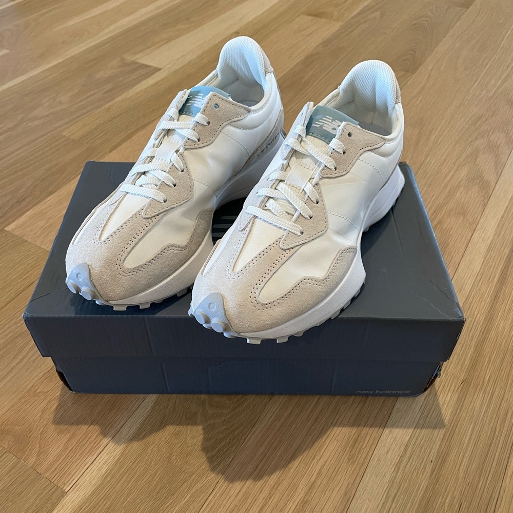 New Balance 327 Neutral